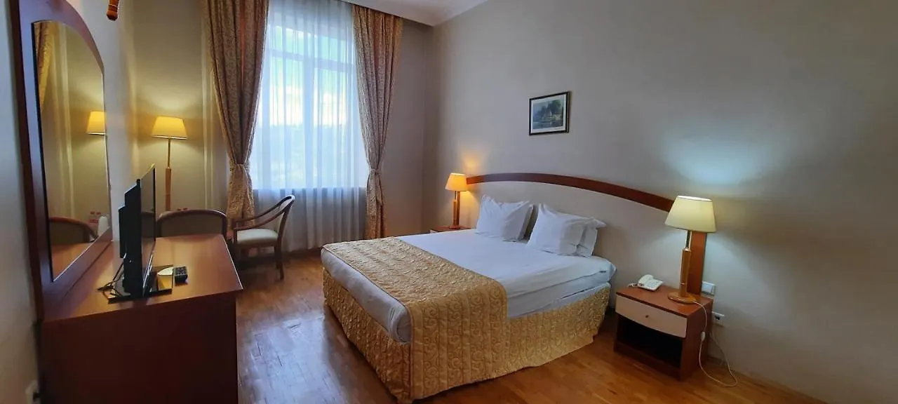 Ramada By Wyndham Plovdiv Trimontium Hotel