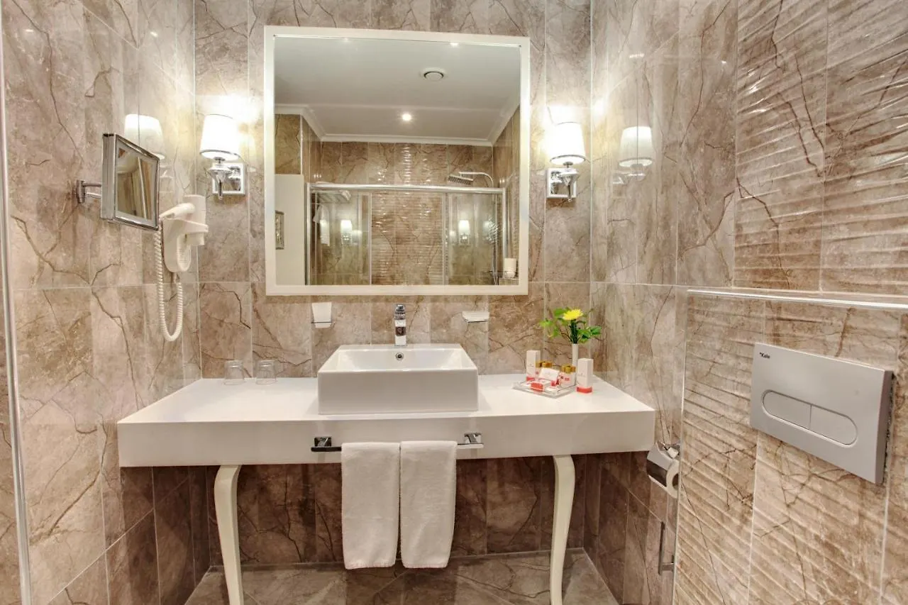 Ramada By Wyndham Plovdiv Trimontium Hotel