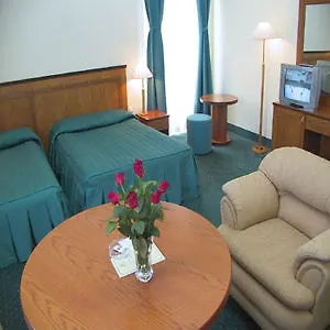 Hotel Ramada By Wyndham Plovdiv Trimontium 4*,